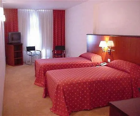 أل بونته موكينيغو