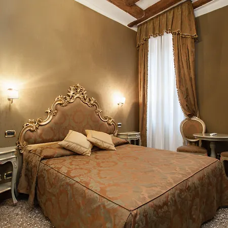 Hotel Al Ponte Mocenigo 3*