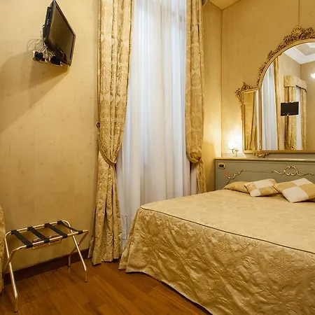 أل بونته موكينيغو البندقية