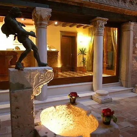 Hotel Al Ponte Mocenigo Venice