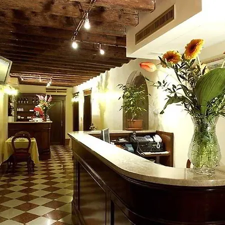 Al Ponte Mocenigo 3* Venice