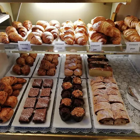 فندق أل بونته موكينيغو