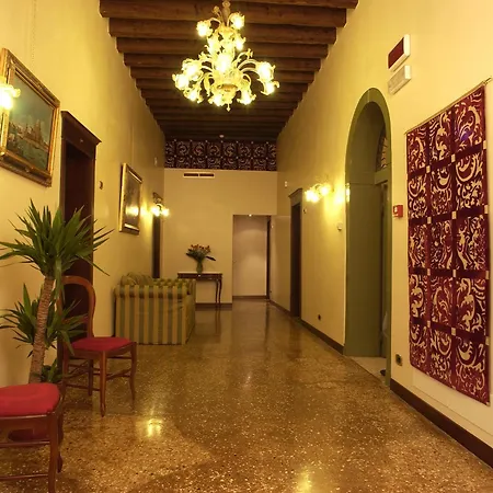 Hotell Al Ponte Mocenigo