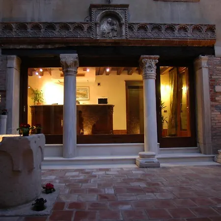 Al Ponte Mocenigo Hotell 3*