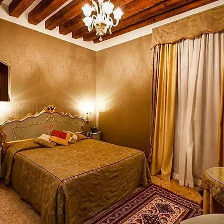 Al Ponte Mocenigo Hotel 3*
