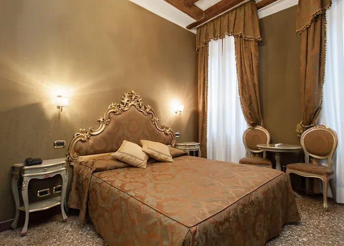 Hotel Al Ponte Mocenigo 3*