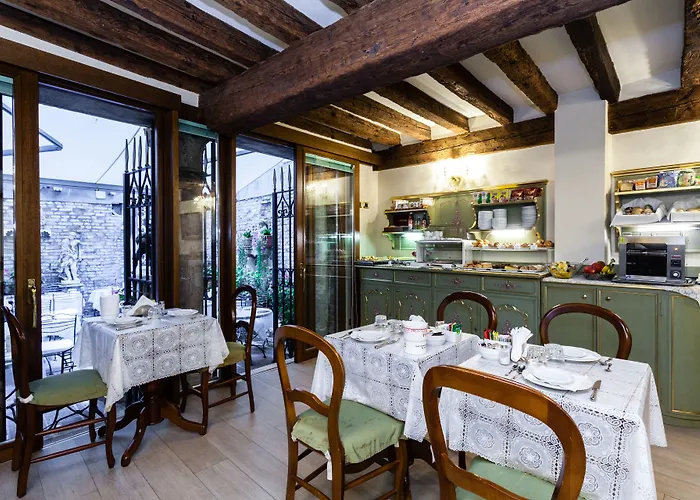 Hotel Al Ponte Mocenigo