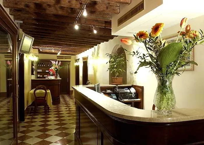 Al Ponte Mocenigo 3* Venezia