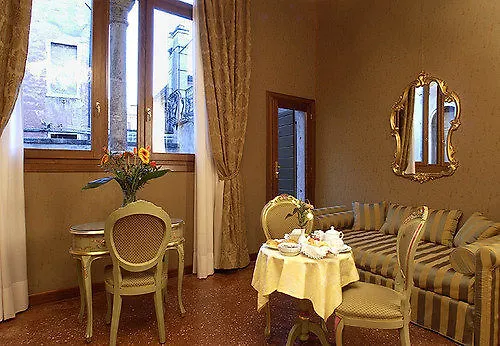 Al Ponte Mocenigo Otel Venedik