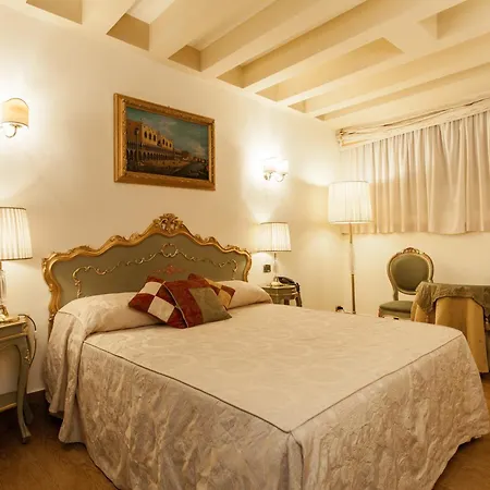 Hotel Al Ponte Mocenigo Venice