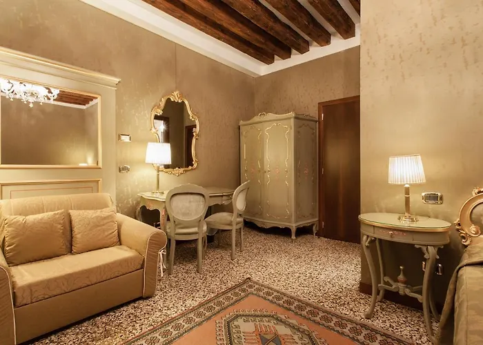 Al Ponte Mocenigo 3* Venice