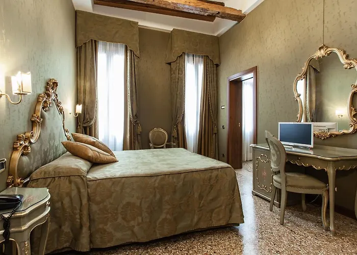 Al Ponte Mocenigo Venice